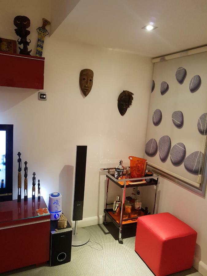 Sylvias Art Studio Apt ไอยานาปา ภายนอก รูปภาพ