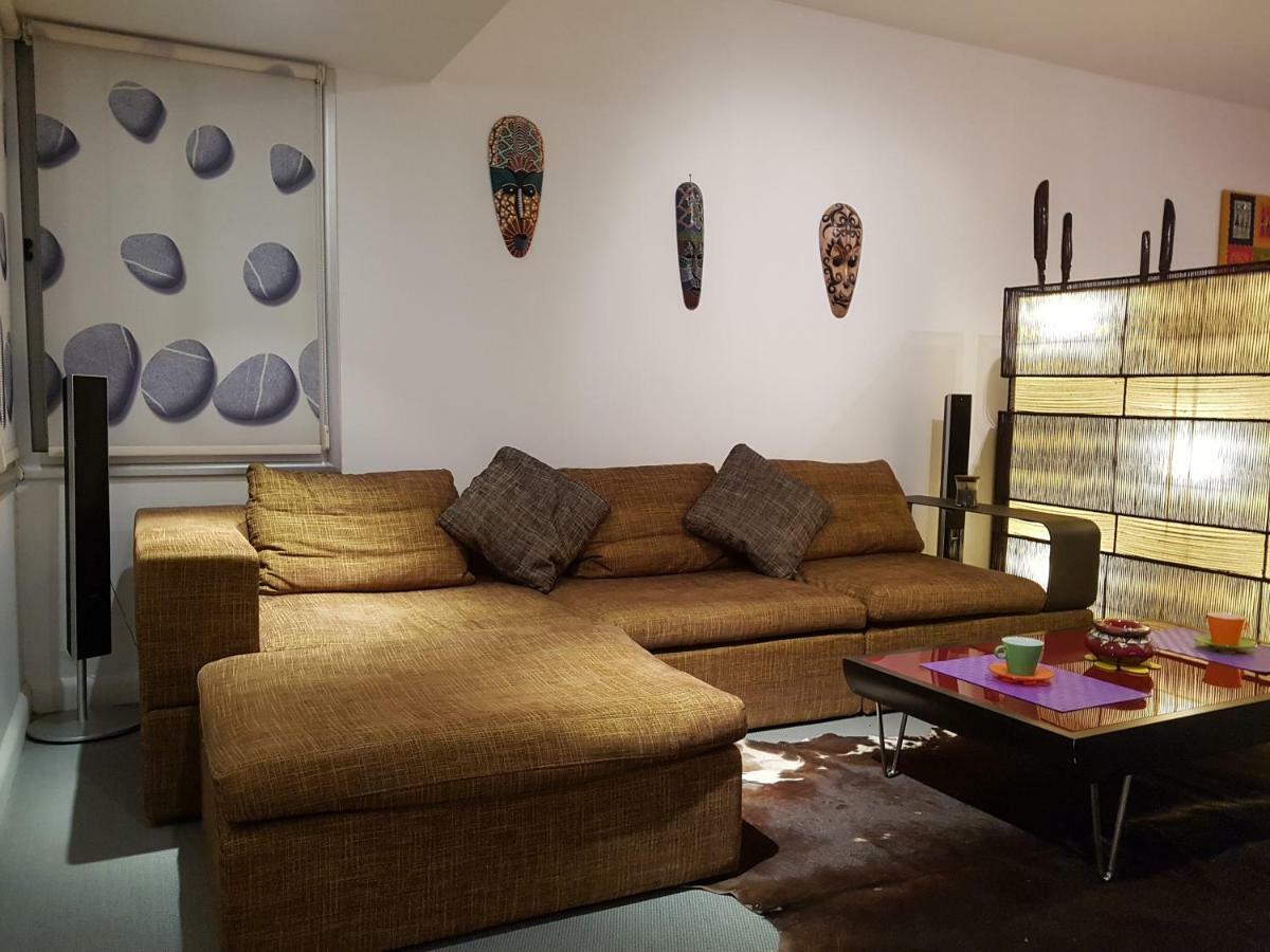 Sylvias Art Studio Apt ไอยานาปา ภายนอก รูปภาพ